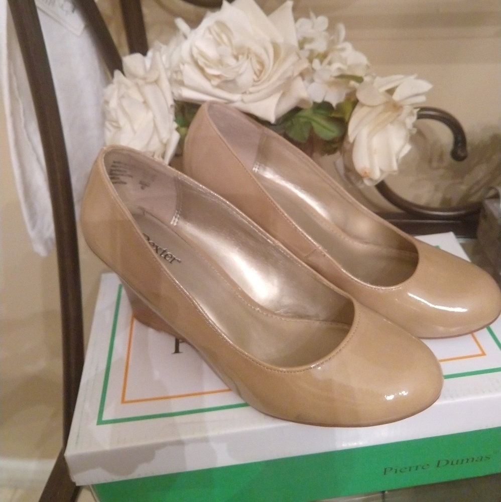 Nude heels